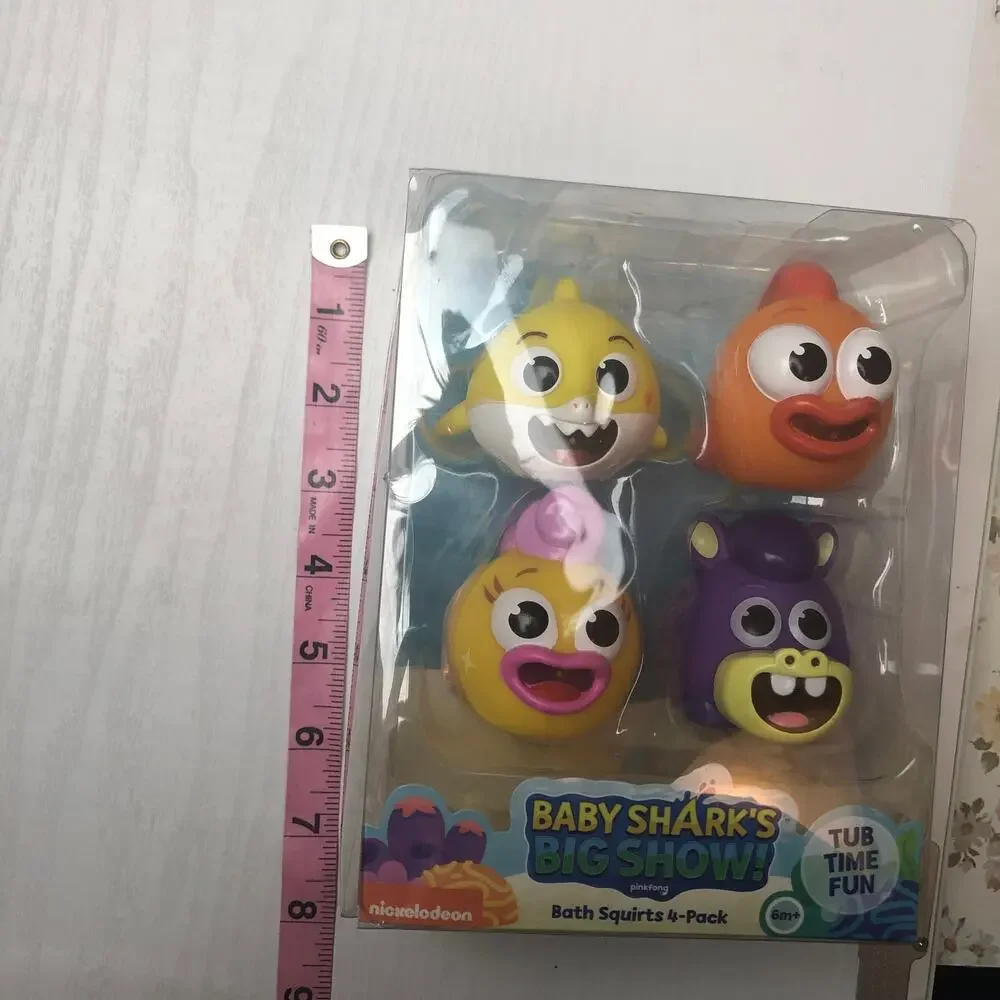 New Pinkfong Nickelodeon Baby Sharks Big Show! Bath Time Set Squirt Toys